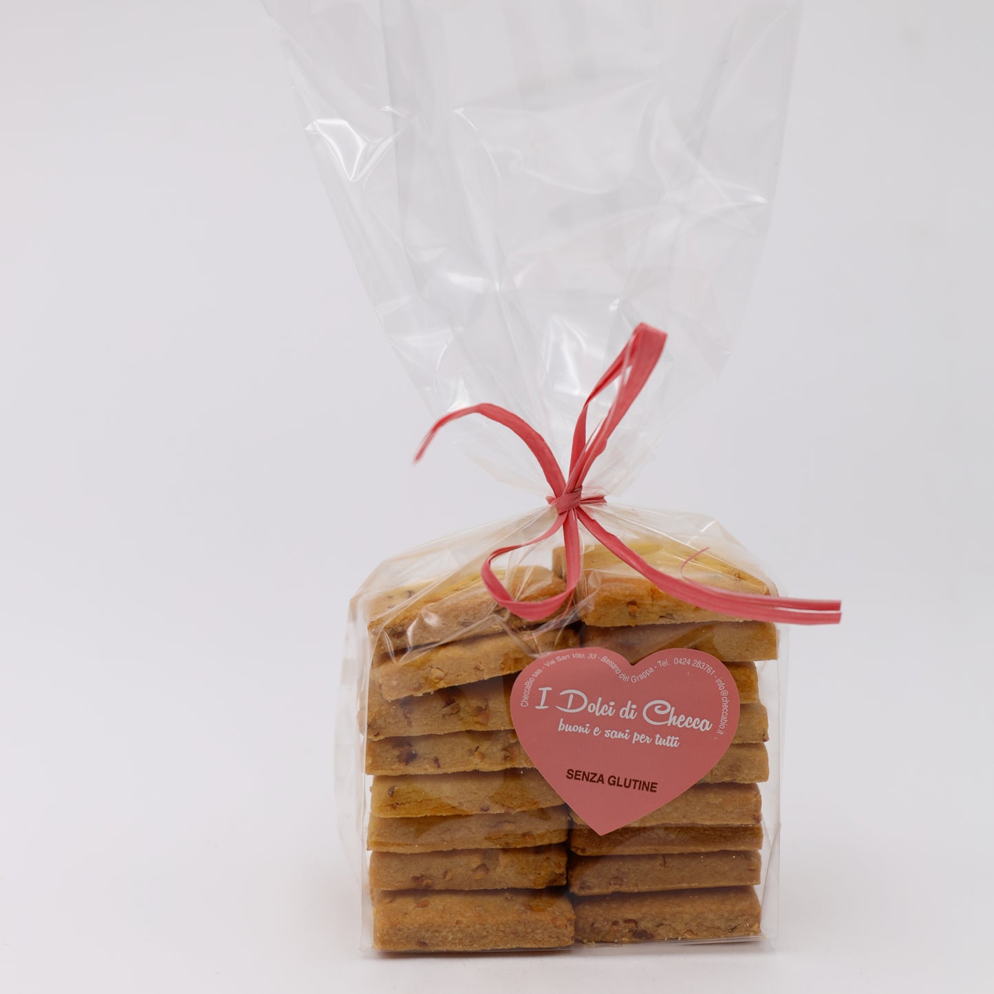 Shortbread biscuits with hazelnuts